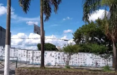 Casa à venda na Avenida dos Autonomistas, 3302, Centro, Osasco