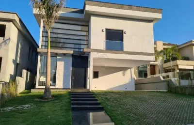 Casa à venda na Rua Luberon, 73, Tamboré, Santana de Parnaíba