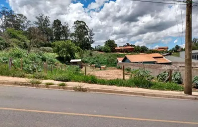 Terreno à venda na Rua Ângelo Ormeneze, 355, Pinheirinho, Vinhedo