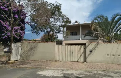 Casa com 4 quartos à venda na Rua Caetano Brandini, 964, Colina dos Pinheiros, Valinhos
