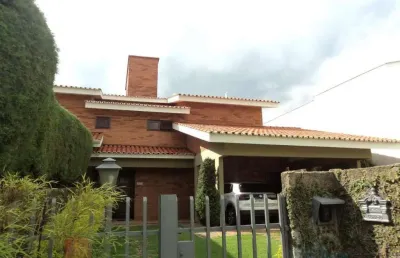 Casa com 3 quartos à venda na Rua Aurélio Vilela, 260, Parque Terranova, Valinhos