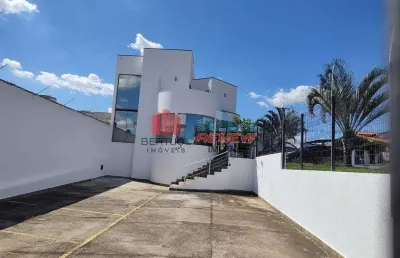 Prédio comercial para locação em valinhos,ideal para escritórios,laboratórios,empresas de segurança,serviços em geral.