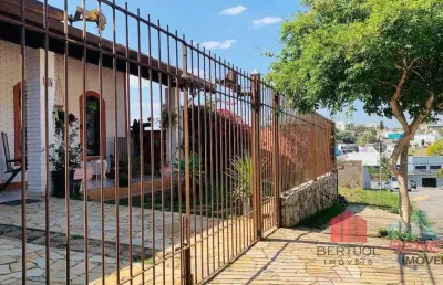 Casa com 3 quartos à venda na Avenida Páscoa Zanetti Trevisan, 94, Jardim Itália, Vinhedo