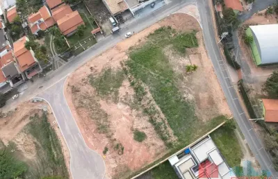 Terreno à venda na Estrada Municipal Fazenda Santana, s/n, Fazenda Santana, Vinhedo