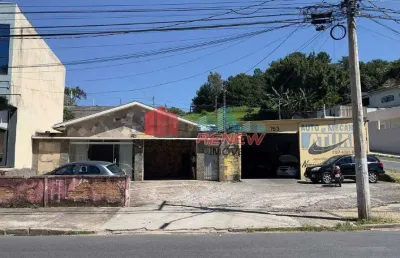 Terreno à venda na Avenida Gessy Lever, 753, Lenheiro, Valinhos