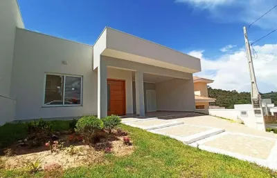 Casa com 3 quartos para alugar na Avenida Dois, 1515, Residencial Vila do Sol, Valinhos