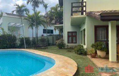 Sobrado à venda no condomínio estância de marambaia – vinhedo/sp