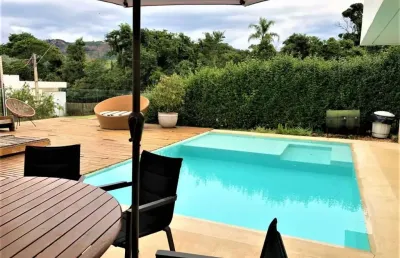 Casa à venda, 500m2, 3 suítes, piscina. r$2.500.000 – condomínio campos do conde – bragança paulista / sp