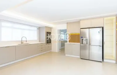 Apartamento com 4 quartos para alugar na Rua Petit Carneiro, 917, Água Verde, Curitiba