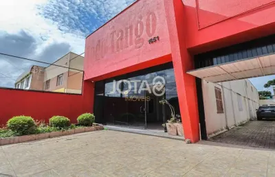 Ponto comercial com 8 salas para alugar na Rua Alferes Poli, 1651, Água Verde, Curitiba