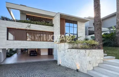 Casa em condomínio fechado com 4 quartos à venda na Rua Eduardo Sprada, 3801, Campo Comprido, Curitiba