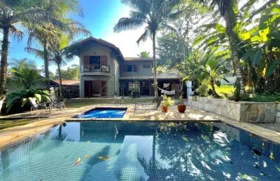 Casa de condomínio com 4 dorms, praia do lázaro, ubatuba - r$ 3.9 mi, cod: 4256