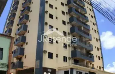 Venda amplo apto jardim sumaré, padrão construtora fenícia.