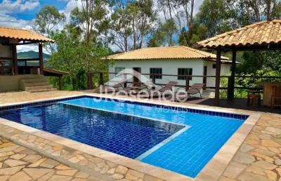 Casa com 8 quartos à venda na Rua Do Sol, Casa, 1, Zona Rural, Capitólio
