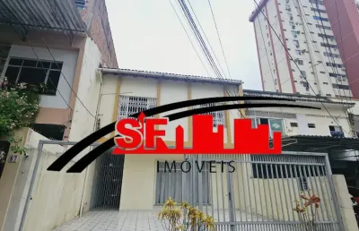 Casa em são brás - 4/4 sendo 1 suite, quintal, 4 vagas, sala c/ 2 ambientes.