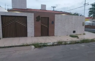 Casa com 3 quartos à venda na Rua Melchisedeck da Graça Fernandes, 77, Jabotiana, Aracaju