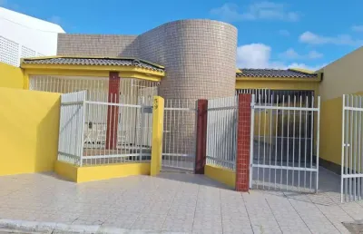 Casa com 4 quartos à venda na Avenida Presidente Tancredo Neves, 12, Treze de Julho, Aracaju