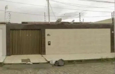 Casa com 3 quartos à venda na Rua Josefa Alvina De Almeida Siqueira, 301, Aruana, Aracaju