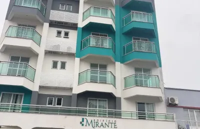 Aluguel no centro de barra velha – 2 quartos, 1 suíte, 400m da praia
