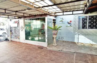 Ótima casa comercial e ou residencial com 2 pavimentos no estreito , terreno com viabilidade para  construção de edificio, fpolis sc, r$1.200.000,00