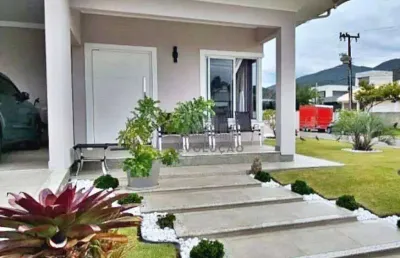 Casa 3 dormitórios em condomínio fechado - r$1.390.000,