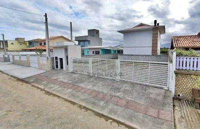 Sobrado 2 quartos, 2 vagas, sacada - praia do sonho - santa catarina