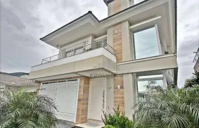 Ótima oportunidade casa na pedra branca, pronta para morar.