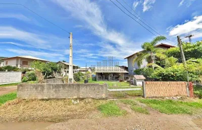 Terreno 300m², 3 andares, escritura - praia da pinheira