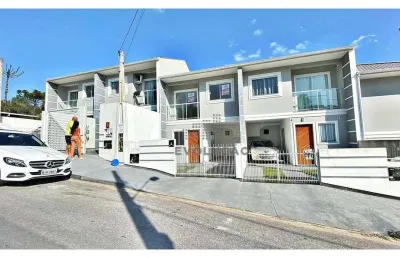 Sobrado com 2 dormitórios à venda, 72 m² por r$ 400.000,00 - forquilhas - são josé/sc