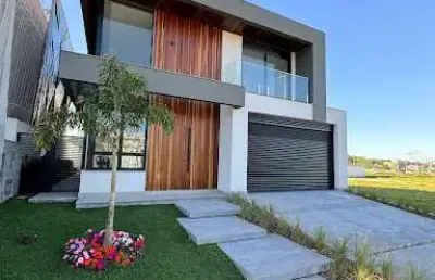 Casa alto padrão com 3 suítes - reserva da pedra/pedra branca-sc