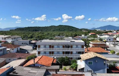 Prédio novo com 18 kitinetes e 10 vagas de estacionamento, palhoça sc