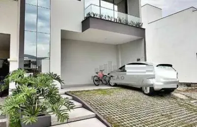 Casa 3 quartos, 1 suíte, 2 vagas - deltaville brisas
