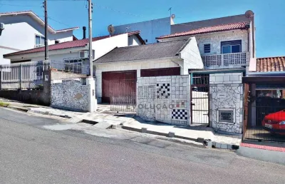 Casa com 4 quartos à venda na Rua Viseu, Forquilhas, São José
