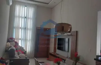 Casa em condomínio fechado com 3 quartos à venda na rua christiano seleguin, jardim mantova, indaiatuba, 130 m2 por r$ 980.000
