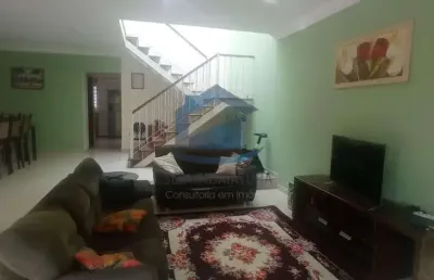 Casa com 4 quartos à venda no jardim sevilha, indaiatuba , 280 m2 por r$ 900.000