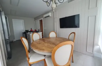 Apartamento com 4 quartos à venda na Rua 302, 408, Meia Praia, Itapema