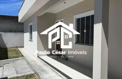 Imperdível! casa à venda em araruama-rj, no bairro coqueiral: 2 quartos, 1 suíte, 1 sala, 1 banheiro, 1 vaga, 70m².
