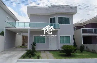 Linda casa em um dos condomínios mais badalados em araruama, composta por: 03 quartos, sendo 01 suíte, ampla sala, cozinha com móveis planejados, área