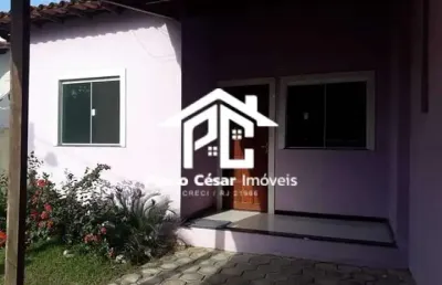 Ótima casa com 02 quartos, sala, cozinha, banheiro, área de serviço, vaga de garagem para 01 carro, mais anexo com 01 quarto, sala, cozinha e banheiro