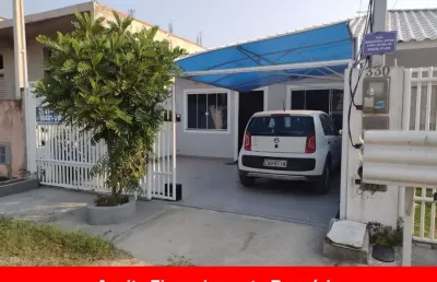 Excelente casa com 02 quartos, sendo 01 suíte, ótima sala, cozinha, banheiro, jardim de inverno, varandas, garagem, portão eletrônico, próximo a facul