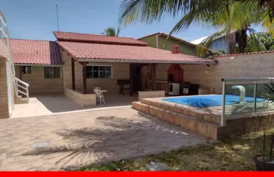 Excelente imóvel com 02 quartos, sendo 01 suíte, ótima sala, cozinha, copa, banheiro, área gourmet com churrasqueira, piscina, varandas, árvores frutí