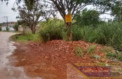 Excelente área com 1480m² totalmente legalizado bairro village paraty
