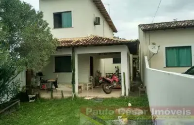 Excelente casa com 3 quartos sendo 1 suite ótima localização ao lado do centro