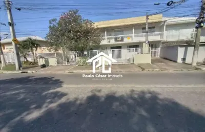 Excelente apartamento na pontinha, considerado um dos melhores bairros de araruama.  composto por: ampla sala, ampla cozinha, 2 quartos sendo 1 suíte,