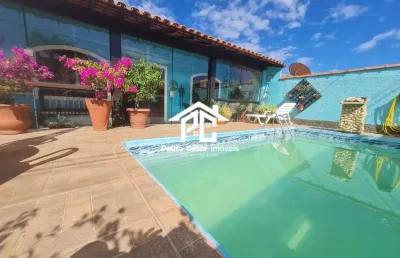 Casa térrea em condomínio na pontinha,  contendo 4 quartos, sendo 2 suítes plenas, duas salas para 03 ambientes distintos, lazer com piscina,  ducha,
