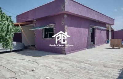 Excelente casa com 02 quartos sala cozinha banheiro área de serviço varandas ofurô garagem.