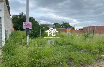 Terreno com 450m², água, luz e condução na porta. documento particular de compra e venda. somente á vista.