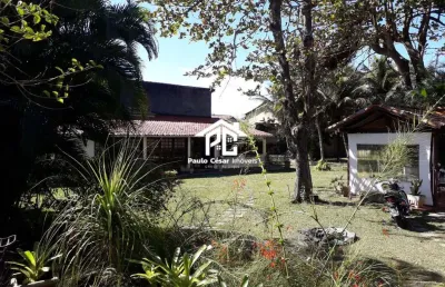 Casa à venda na pontinha, araruama-rj: 3 quartos, 2 suítes, 1 sala, 1 banheiro, 1 vaga, 1464m²  de área!