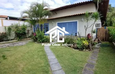 Imperdível: casa à venda em araruama-rj - bairro pontinha! 3 quartos, 1 suíte, 1 sala, 1 banheiro e anexo nos fundos. frente para a lagoa!