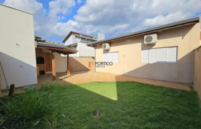 Casa térrea no condomínio terras do fontanário em paulínia